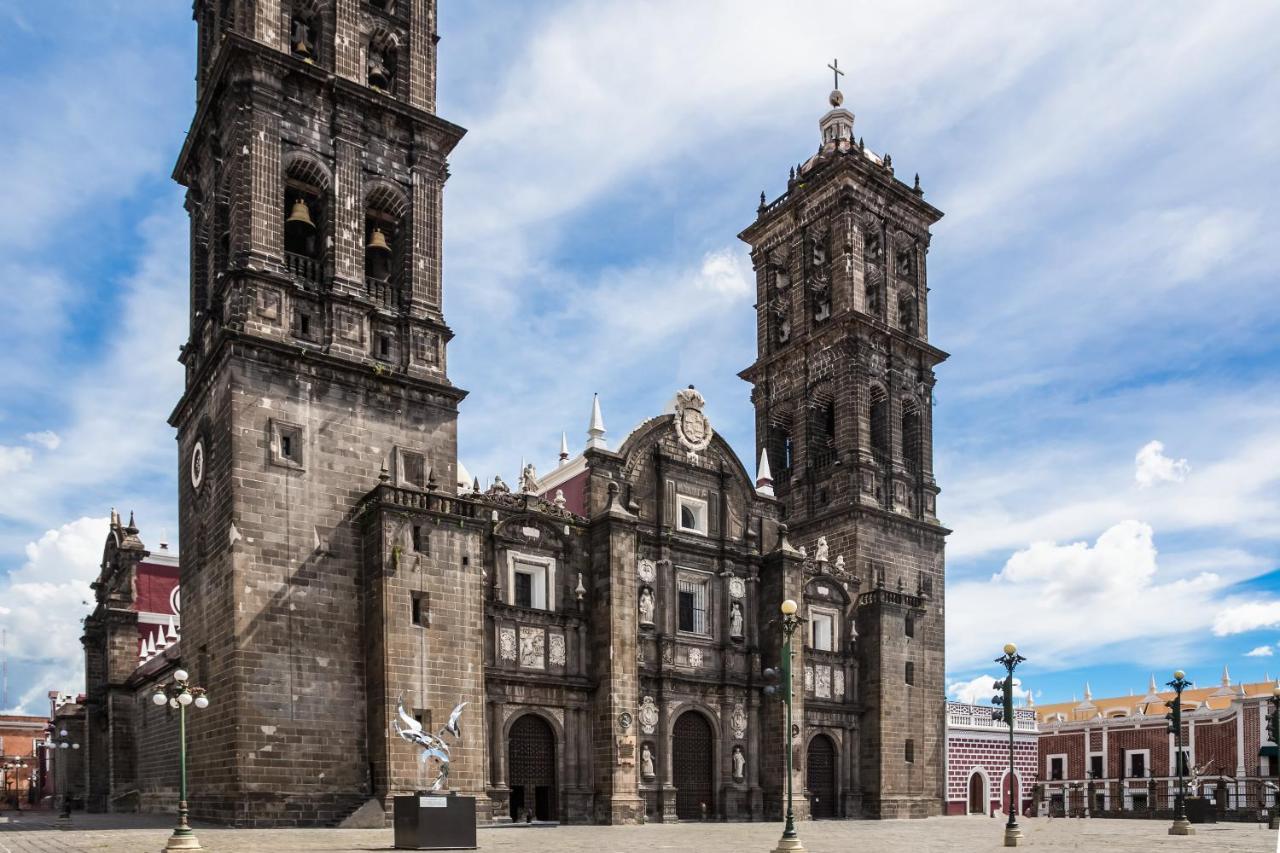 One Puebla Finsa Exterior foto