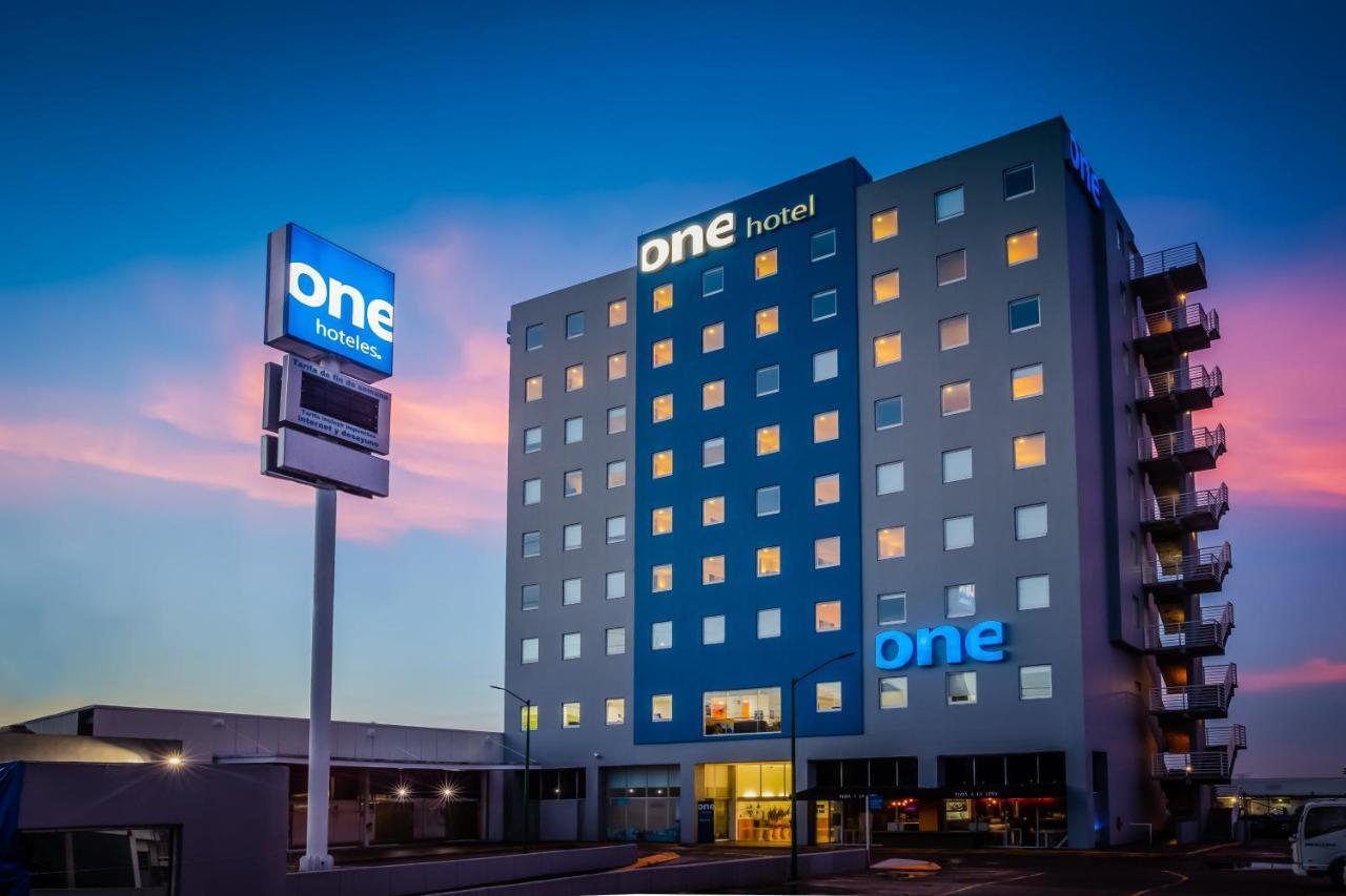 One Puebla Finsa Exterior foto