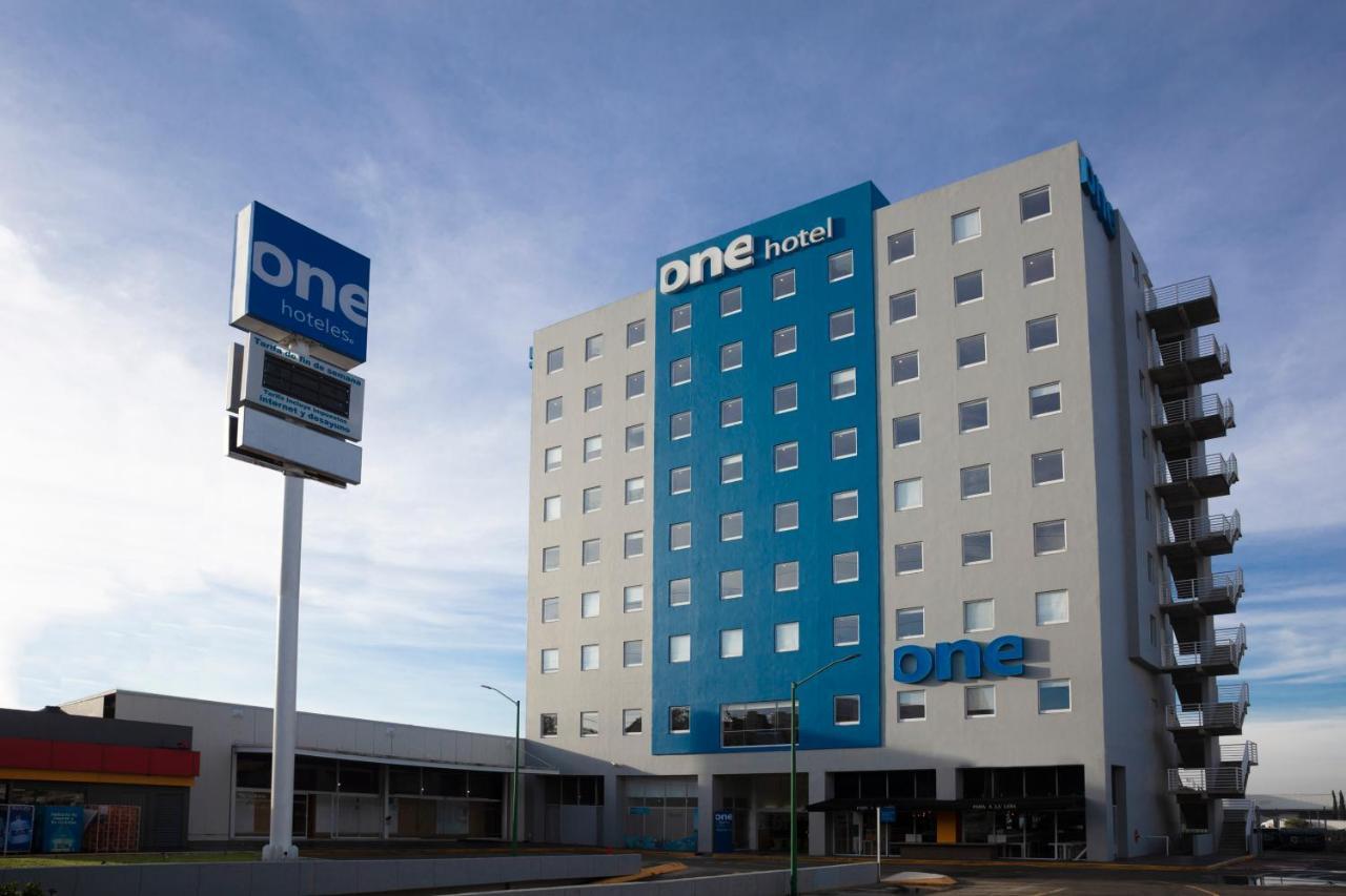 One Puebla Finsa Exterior foto